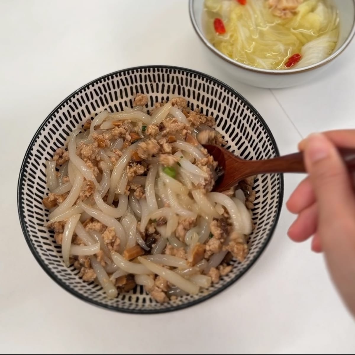 Minced Meat Mee Tai Mak (肉碎米台目)